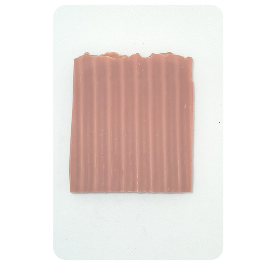 3.5 OZ pink clay soap bar with a sweet berry vanilla scent. These soaps are bubbly and cleansing. They are made with all-natural vegan, gluten-free, and eco-friendly products and packaging. Samples/Travel size (.5oz) is also available. Ingredients: Olive oil, Coconut oil, Shea butter, Hemp seed oil, Castor oil, Water, Lye, Essential oils and Rose clay.